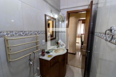 Apartamento à venda com 166m², 2 quartos e 1 vaga Apartamento à venda com 166m², 2 quartos e 1 vagaBanheiro