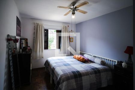 Casa à venda com 177m², 3 quartos e 3 vagas Casa à venda com 177m², 3 quartos e 3 vagasQuarto 3