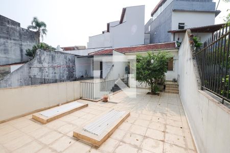 Casa à venda com 177m², 3 quartos e 3 vagas Casa à venda com 177m², 3 quartos e 3 vagasQuintal