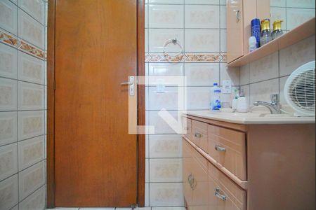 Casa à venda com 249m², 3 quartos e 2 vagas Casa à venda com 249m², 3 quartos e 2 vagasBanheiro da Suíte