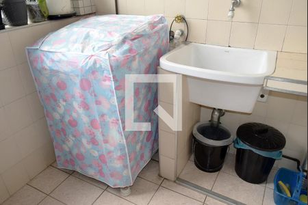 Apartamento à venda com 81m², 2 quartos e sem vagaÁrea de Serviço