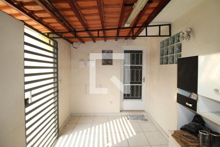Casa à venda com 130m², 3 quartos e 2 vagasCozinha