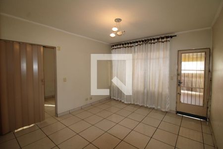 Casa à venda com 130m², 3 quartos e 2 vagasQuarto 2