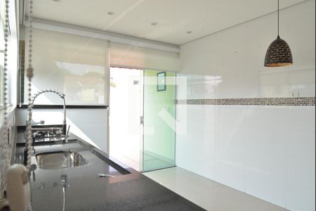 Apartamento para alugar com 102m², 2 quartos e 1 vagaCozinha