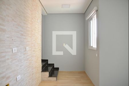 Apartamento para alugar com 102m², 2 quartos e 1 vagaEscada