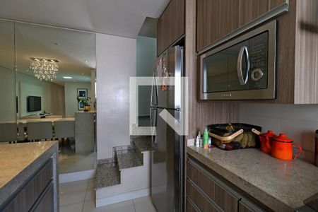 Apartamento à venda com 180m², 3 quartos e 2 vagasCozinha