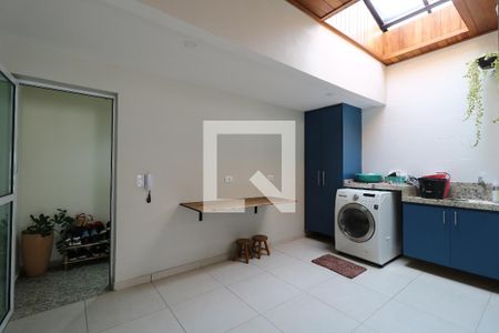 Apartamento à venda com 180m², 3 quartos e 2 vagasCobertura - Área de Serviço