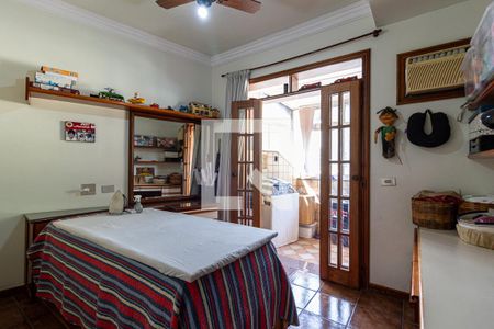 Apartamento à venda com 300m², 4 quartos e 2 vagas Apartamento à venda com 300m², 4 quartos e 2 vagasQuarto 3