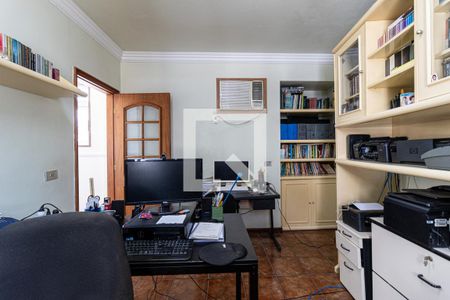 Apartamento à venda com 300m², 4 quartos e 2 vagas Apartamento à venda com 300m², 4 quartos e 2 vagasQuarto 4