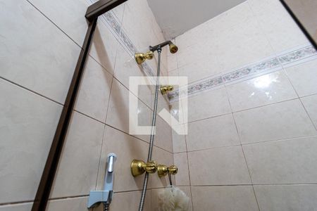 Apartamento à venda com 300m², 4 quartos e 2 vagas Apartamento à venda com 300m², 4 quartos e 2 vagasBanheiro Social 1