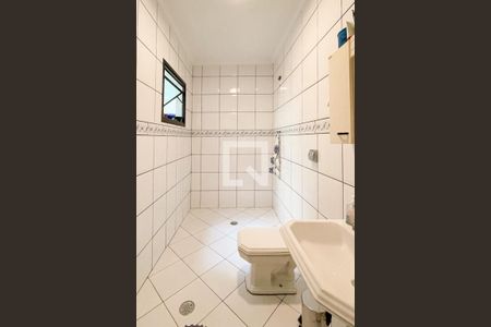 Casa à venda com 289m², 3 quartos e 4 vagas Casa à venda com 289m², 3 quartos e 4 vagasLavabo