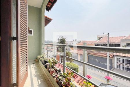 Casa à venda com 289m², 3 quartos e 4 vagas Casa à venda com 289m², 3 quartos e 4 vagasSacada - Suíte