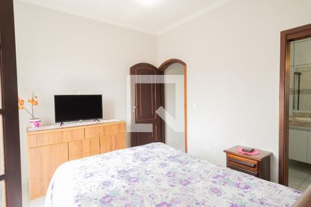 Casa à venda com 289m², 3 quartos e 4 vagas Casa à venda com 289m², 3 quartos e 4 vagasSuíte