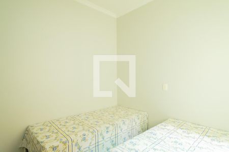 Casa à venda com 289m², 3 quartos e 4 vagas Casa à venda com 289m², 3 quartos e 4 vagasQuarto 2