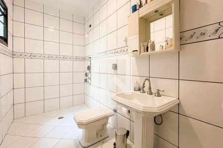 Casa à venda com 289m², 3 quartos e 4 vagas Casa à venda com 289m², 3 quartos e 4 vagasLavabo