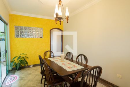 Casa à venda com 289m², 3 quartos e 4 vagas Casa à venda com 289m², 3 quartos e 4 vagasCopa