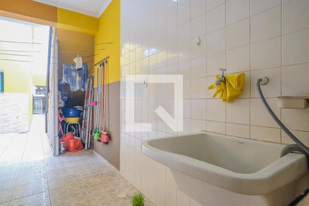 Casa à venda com 180m², 2 quartos e 2 vagasÁrea de serviço