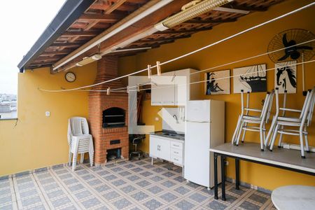 Casa à venda com 180m², 2 quartos e 2 vagasQuintal