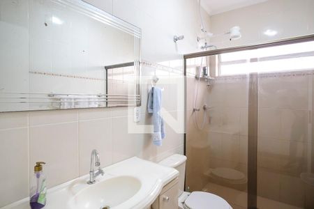 Casa à venda com 180m², 2 quartos e 2 vagasBanheiro