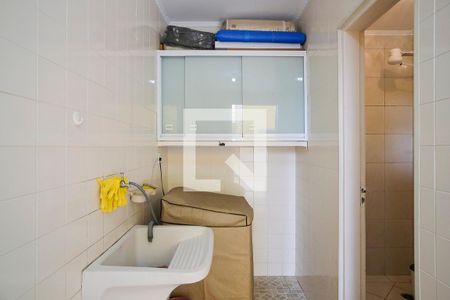 Casa à venda com 180m², 2 quartos e 2 vagasÁrea de serviço