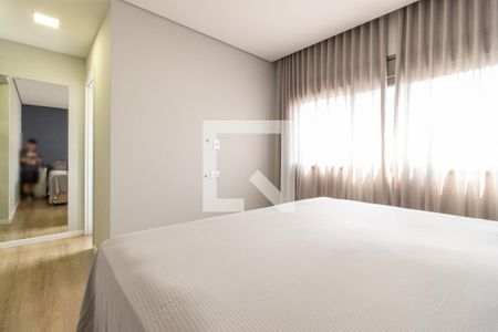 Apartamento à venda com 183m², 4 quartos e 2 vagas Apartamento à venda com 183m², 4 quartos e 2 vagasSuíte 2