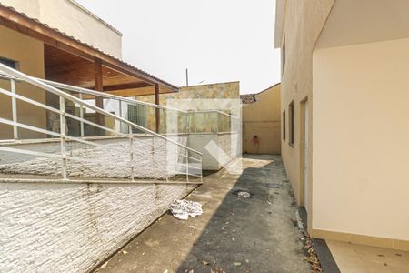 Casa para alugar com 420m², 4 quartos e 2 vagas Casa para alugar com 420m², 4 quartos e 2 vagasQuintal
