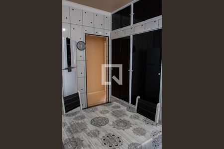 Apartamento à venda com 130m², 2 quartos e sem vaga Apartamento à venda com 130m², 2 quartos e sem vagaCozinha