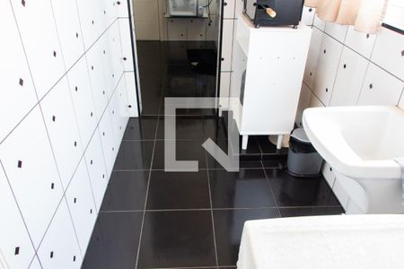 Apartamento à venda com 130m², 2 quartos e sem vaga Apartamento à venda com 130m², 2 quartos e sem vagaÁrea de Serviço