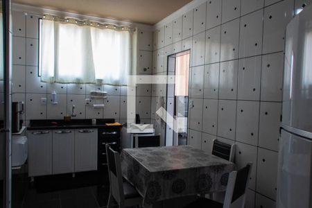 Apartamento à venda com 130m², 2 quartos e sem vaga Apartamento à venda com 130m², 2 quartos e sem vagaCozinha