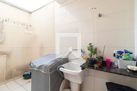 Casa de condomínio à venda com 56m², 2 quartos e 2 vagasÁrea de Serviço