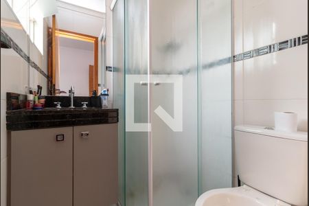 Casa de condomínio à venda com 56m², 2 quartos e 2 vagasBanheiro da Suíte 2