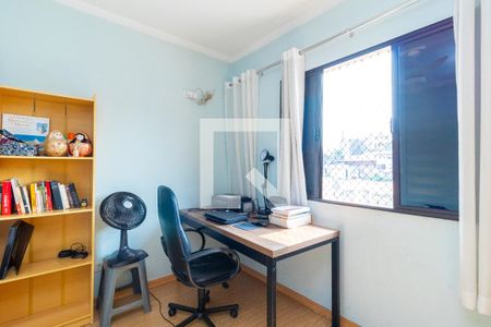 Casa à venda com 250m², 3 quartos e 4 vagas Casa à venda com 250m², 3 quartos e 4 vagasQuarto 2