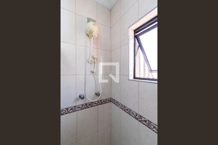 Casa à venda com 250m², 3 quartos e 4 vagas Casa à venda com 250m², 3 quartos e 4 vagasBanheiro 2