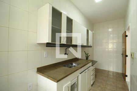 Apartamento à venda com 68m², 2 quartos e 1 vagaCozinha