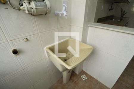 Apartamento à venda com 68m², 2 quartos e 1 vagaÁrea de serviço