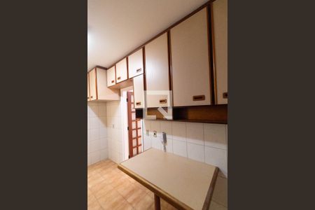 Apartamento à venda com 100m², 3 quartos e 1 vaga Apartamento à venda com 100m², 3 quartos e 1 vagaCozinha