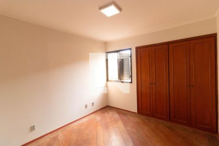 Apartamento à venda com 100m², 3 quartos e 1 vaga Apartamento à venda com 100m², 3 quartos e 1 vagaSuíte