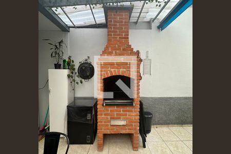 Casa à venda com 130m², 3 quartos e 2 vagasÁrea externa - Churrasqueira