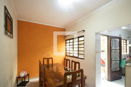 Casa à venda com 112m², 3 quartos e 3 vagas Casa à venda com 112m², 3 quartos e 3 vagasSala de Jantar