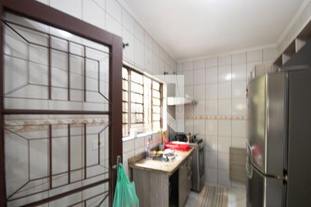Casa à venda com 112m², 3 quartos e 3 vagas Casa à venda com 112m², 3 quartos e 3 vagasCozinha