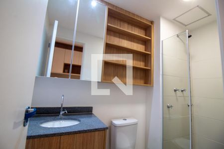 Banheiro de kitnet/studio à venda com 1 quarto, 25m² em Campo Belo, São Paulo