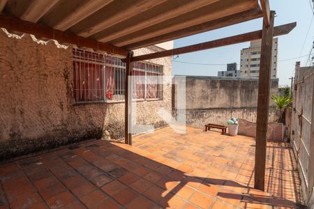 Casa à venda com 195m², 3 quartos e 2 vagas Casa à venda com 195m², 3 quartos e 2 vagasÁrea comum