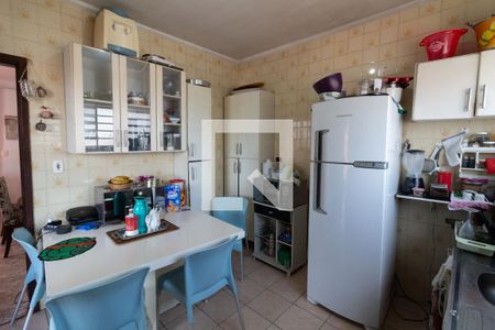 Casa à venda com 195m², 3 quartos e 2 vagas Casa à venda com 195m², 3 quartos e 2 vagasCozinha