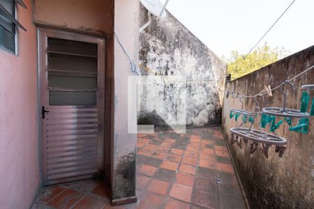 Casa à venda com 195m², 3 quartos e 2 vagas Casa à venda com 195m², 3 quartos e 2 vagasÁrea comum