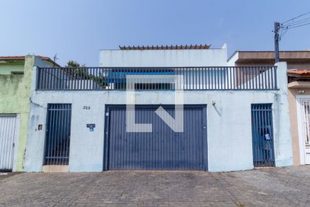 Casa à venda com 400m², 3 quartos e 4 vagasFachada
