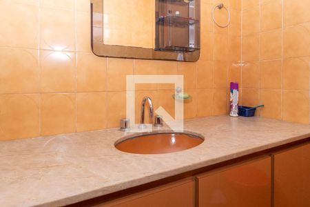 Casa à venda com 400m², 3 quartos e 4 vagasBanheiro Social