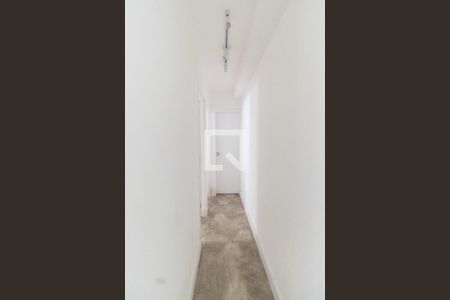 Corredor de apartamento para alugar com 2 quartos, 44m² em Parada Inglesa, São Paulo