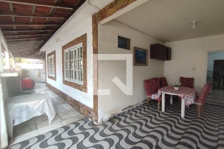 Casa de condomínio à venda com 164m², 2 quartos e 1 vaga Casa de condomínio à venda com 164m², 2 quartos e 1 vagaÁrea Externa