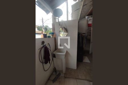 Casa de condomínio à venda com 164m², 2 quartos e 1 vaga Casa de condomínio à venda com 164m², 2 quartos e 1 vagaCozinha e Área de Serviço