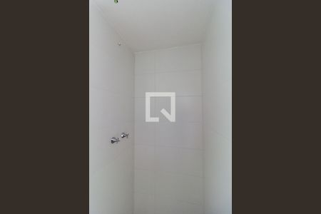 Apartamento à venda com 38m², 2 quartos e sem vaga Apartamento à venda com 38m², 2 quartos e sem vagaBanheiro